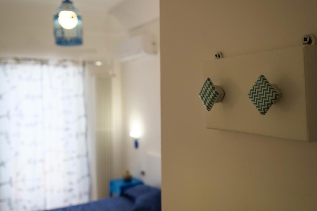 Mad Bed & Breakfast Παλέρμο Δωμάτιο φωτογραφία