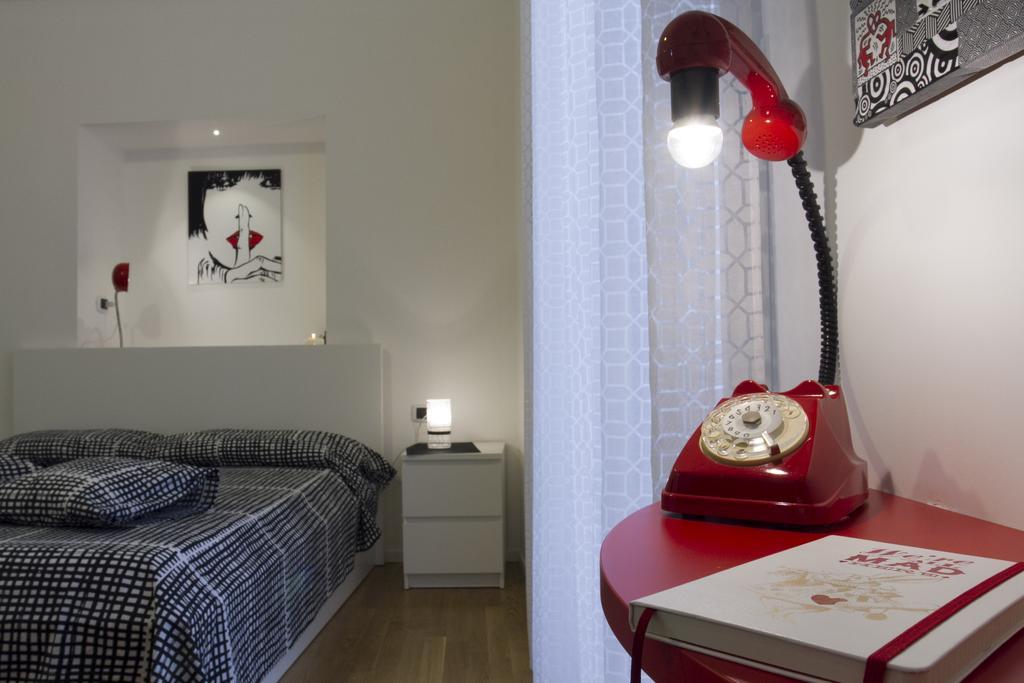 Mad Bed & Breakfast Παλέρμο Δωμάτιο φωτογραφία